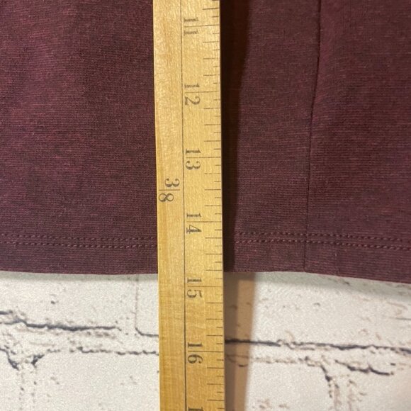 Forever 21 Burgundy Mini Skirt Zipper - size Medium - Women's - Picture 3 of 6